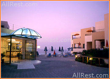 Blue Dome Hotel 3